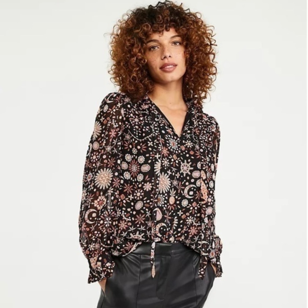 Like New,Ann Taylor Petite Garland Ruffle
Tie Neck Blouse In Black